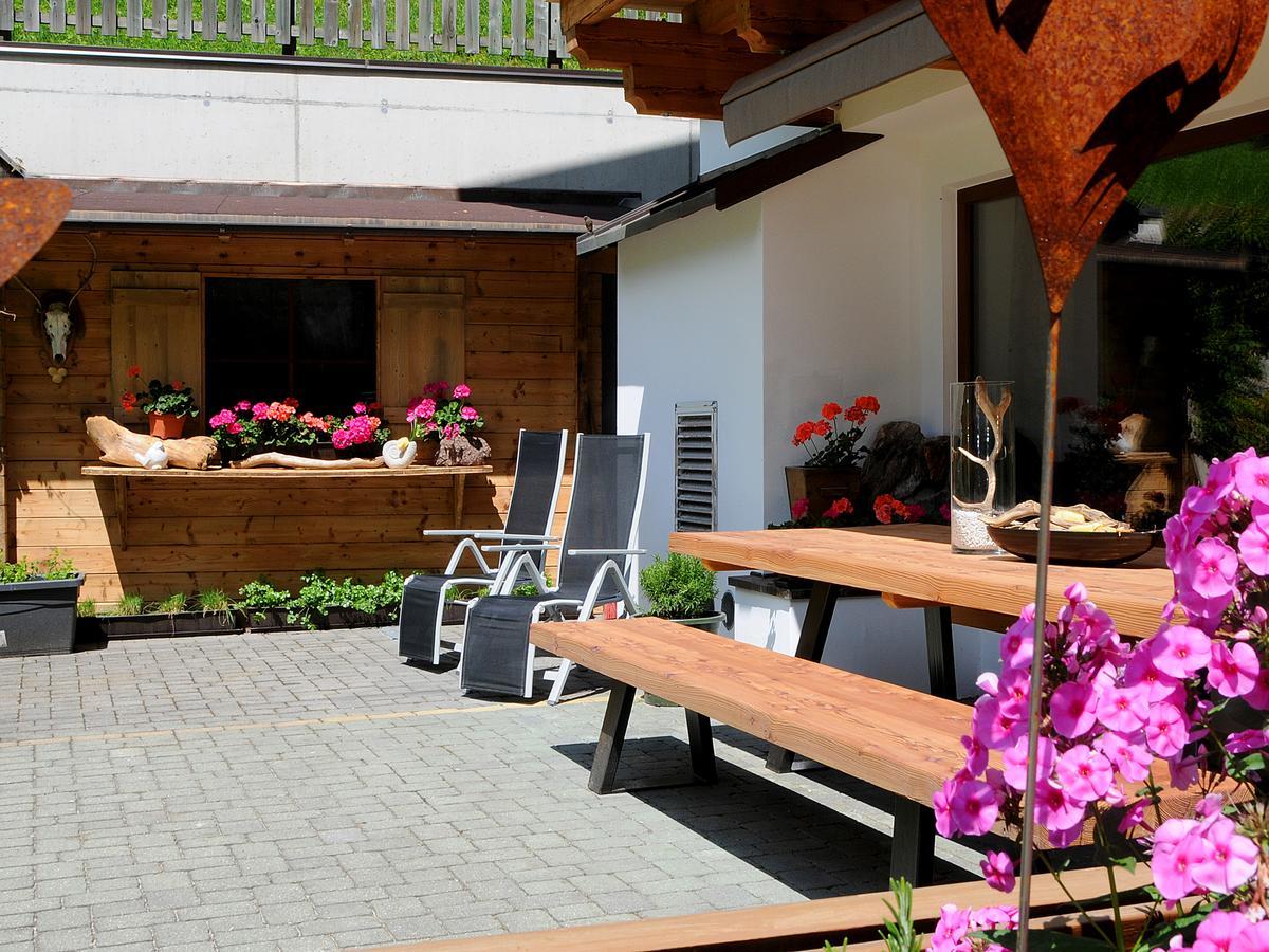 Hotel Burgschrofn Tux Luaran gambar